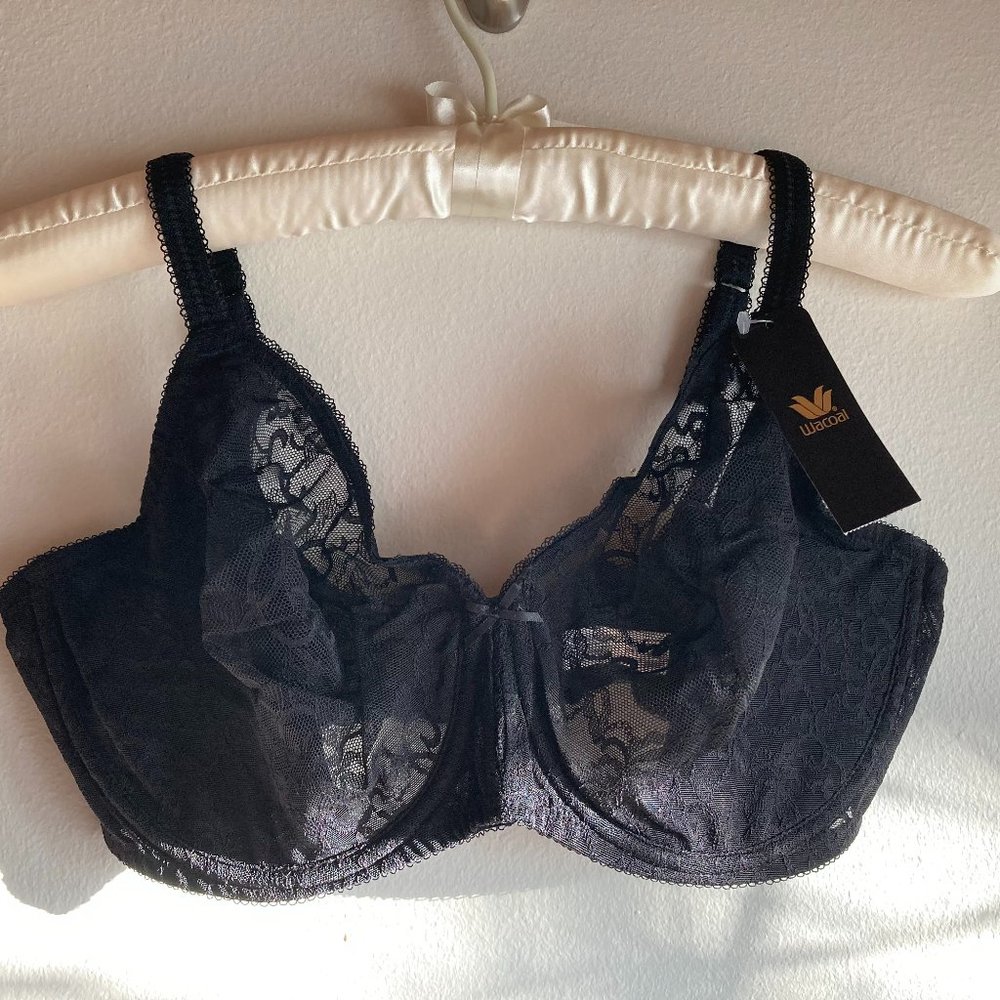 Wacoal Beyond Basic 855136 Lace Underwire Black Bra 38DDD (NWT)